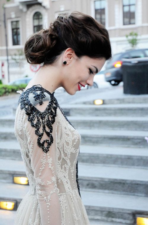 lace_classy_dress